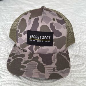 Secret Spot camouflage hat